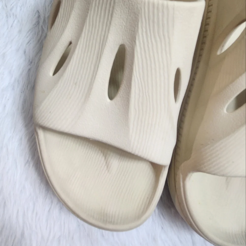 Open Toe Beige Color Slides